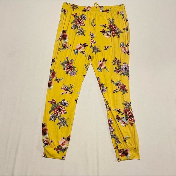 Eye Candy Floral Yellow Joggers Women’s Size 3X - Picture 9 of 15